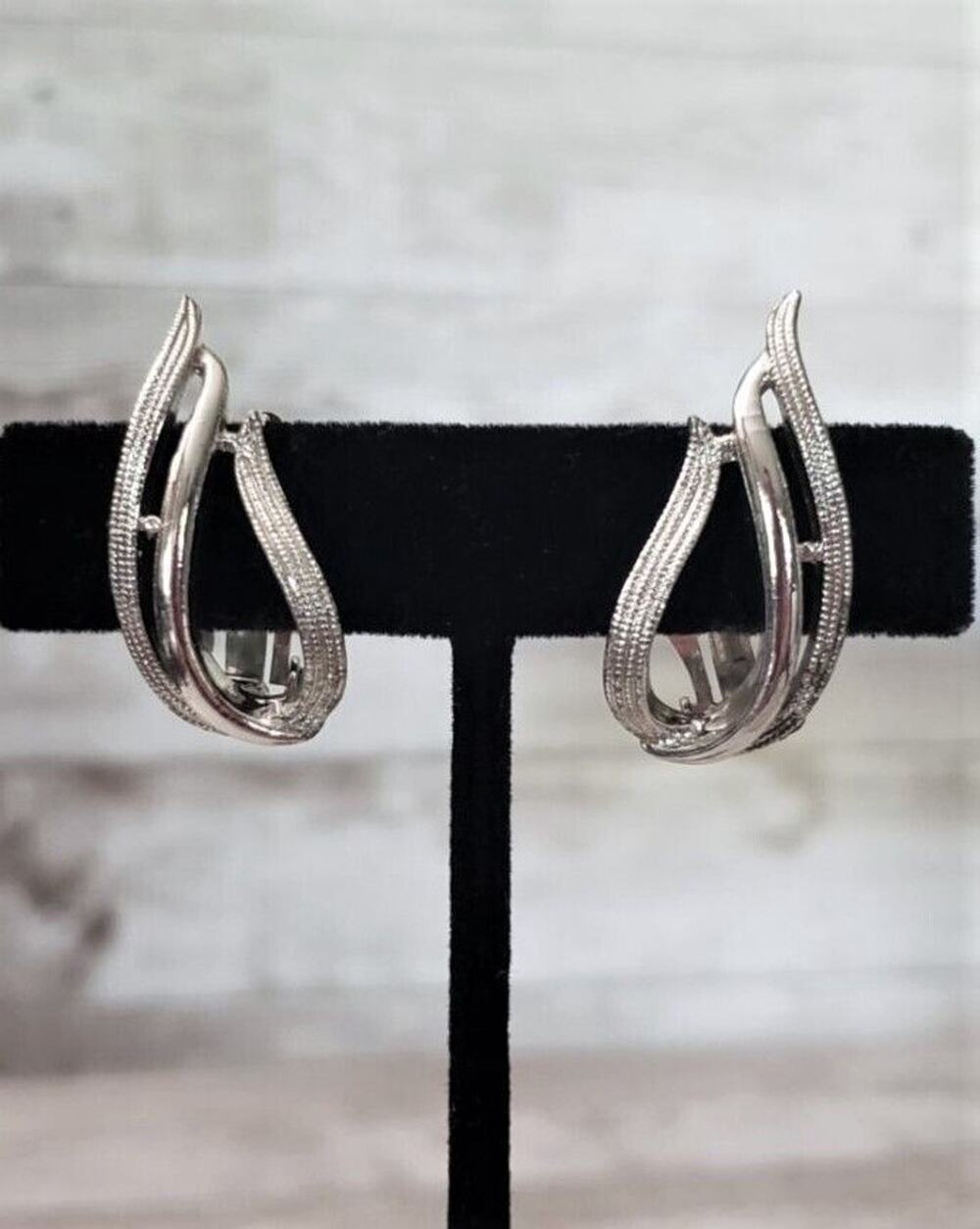 Vintage Sarah Coventry Clip On Earrings Fancy Silver Tone 1 & 3/8"
